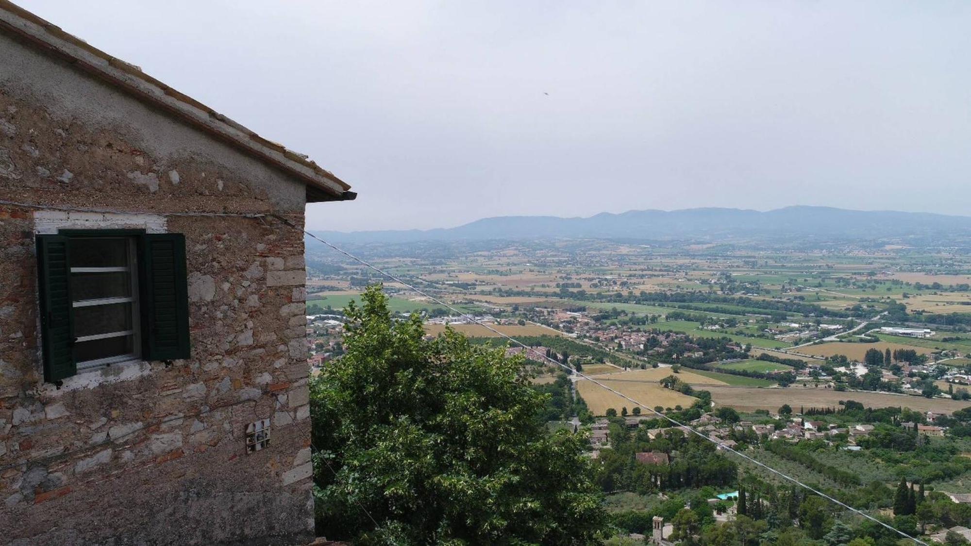 Villa Rurale Nei Pressi Castello Campello sul Clitunno Eksteriør bilde